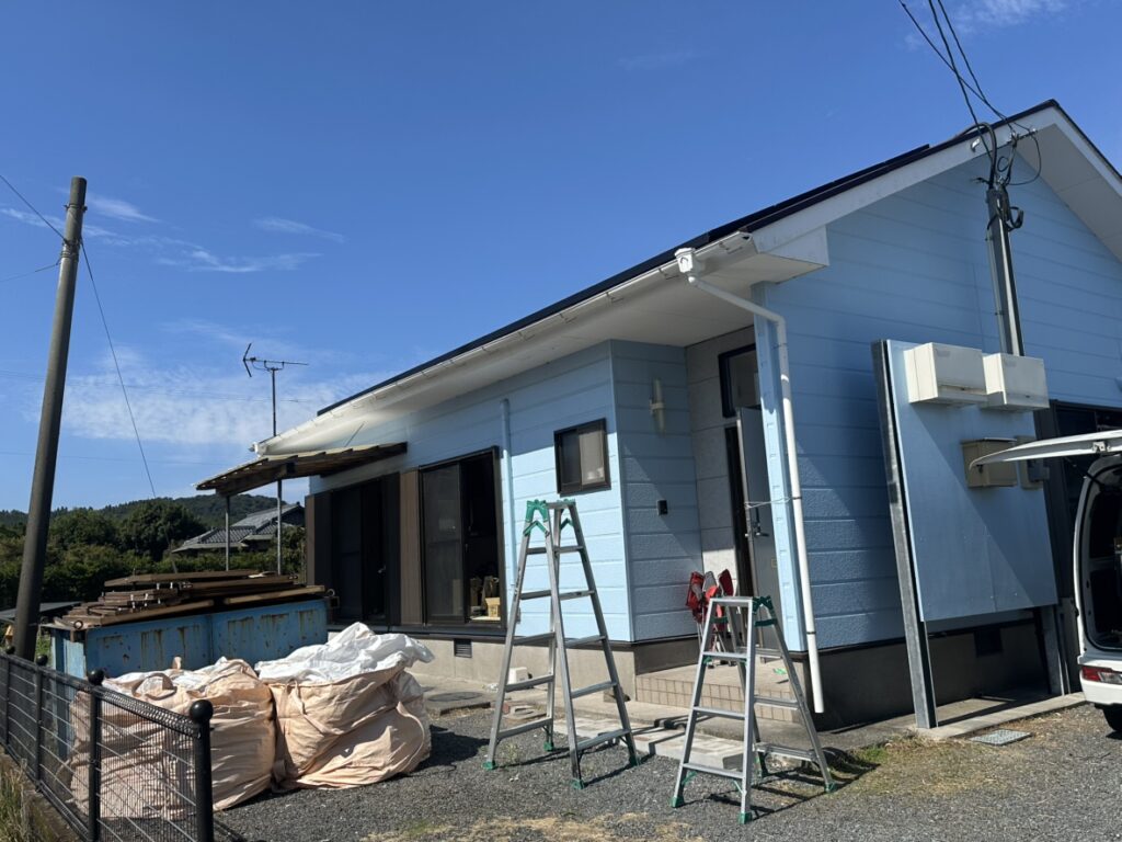 鹿屋市横山町 賃貸一戸建て 外観(玄関側)